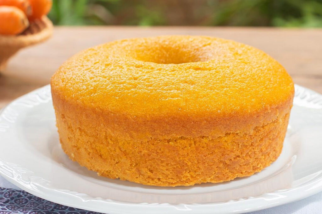 Bolo de Cenoura simples e fácil de se fazer